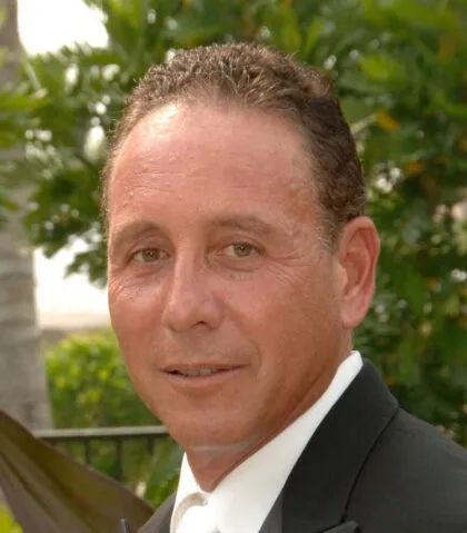 Dr. Bruce J. Stratt, MD